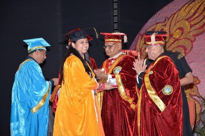 Dental tourism and accreditation image 1